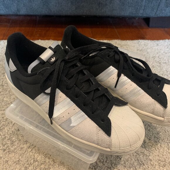 Rare Adidas Superstar sneakers - Picture 1 of 10